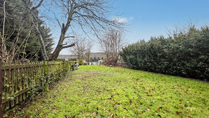 Photo 17- click for photo gallery